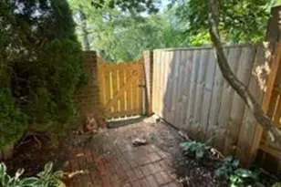 19333 Frenchton Pl, Montgomery Village, MD 20886 - Photo 17