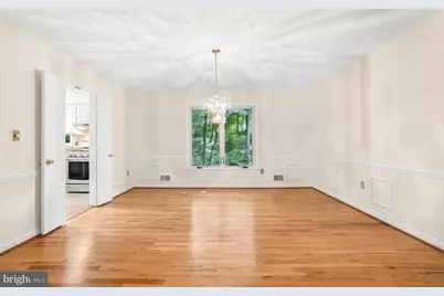 11701 Beekman Place, Potomac, MD 20854 - Photo 13