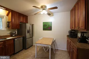 6703 Rannoch Rd, Bethesda, MD 20817 - Photo 7