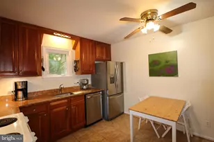 6703 Rannoch Rd, Bethesda, MD 20817 - Photo 5