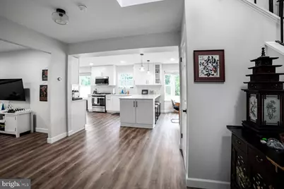 23647 Rolling Fork Way, Gaithersburg, MD 20882 - Photo 3