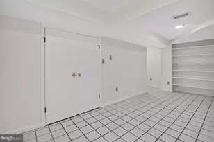 7823 Marion Ln, Bethesda, MD 20814 - Photo 25