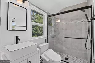 7823 Marion Ln, Bethesda, MD 20814 - Photo 23