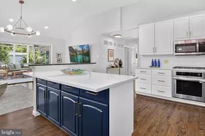 6501 Bannockburn Drive, Bethesda, MD 20817 - Photo 21