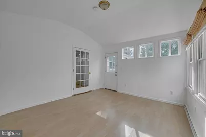19130 Dowden Circle, Poolesville, MD 20837 - Photo 17