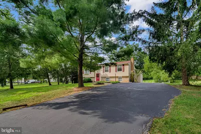 19130 Dowden Circle, Poolesville, MD 20837 - Photo 3