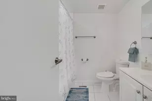 19130 Dowden Cir, Poolesville, MD 20837 - Photo 11
