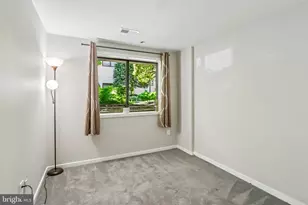 9705 Hellingly Pl, Gaithersburg, MD 20886 - Photo 17
