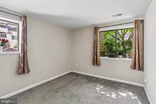 9705 Hellingly Pl, Gaithersburg, MD 20886 - Photo 15