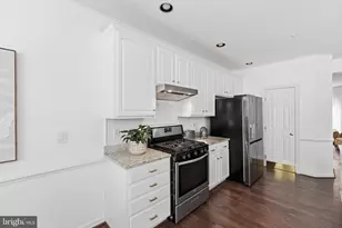 210 Painted Post Ln, Gaithersburg, MD 20878 - Photo 9