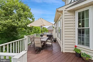 210 Painted Post Ln, Gaithersburg, MD 20878 - Photo 17