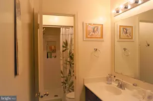703 Twin Holly Ln, Silver Spring, MD 20910 - Photo 21