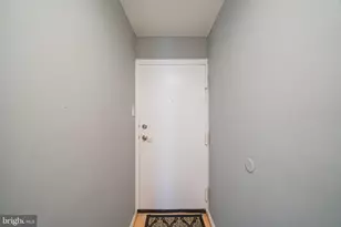 19044 Mills Choice Rd, Montgomery Village, MD 20886 - Photo 5