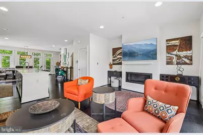 918 King Farm Boulevard, Rockville, MD 20850 - Photo 17