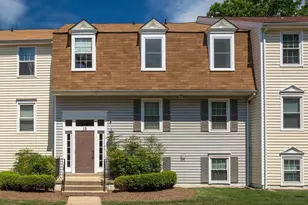 13 Pickering Ct, Germantown, MD 20874 - Photo 1