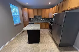 18023 Calabar Dr, Gaithersburg, MD 20877 - Photo 5