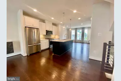 5135 Longstone Way, North Bethesda, MD 20852 - Photo 9