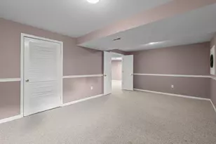 3807 Park Lake Dr, Rockville, MD 20853 - Photo 55