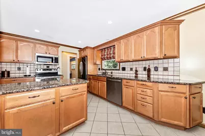 20432 Greenfield Road, Germantown, MD 20876 - Photo 7