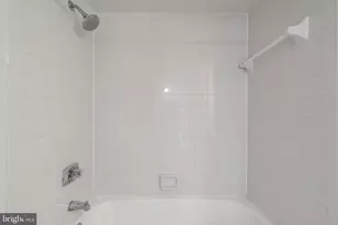 10101 Grosvenor Pl, Rockville, MD 20852 - Photo 17