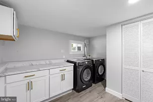 13406 Parkland Dr, Rockville, MD 20853 - Photo 39