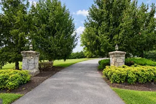 12600 Hill Creek Ln, Potomac, MD 20854 - Photo 79