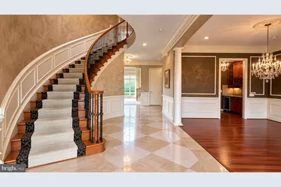 12600 Hill Creek Lane, Potomac, MD 20854 - Photo 3