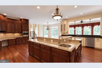 12600 Hill Creek Lane, Potomac, MD 20854 - Photo 19
