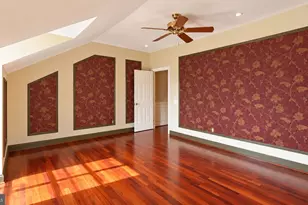 12600 Hill Creek Ln, Potomac, MD 20854 - Photo 49