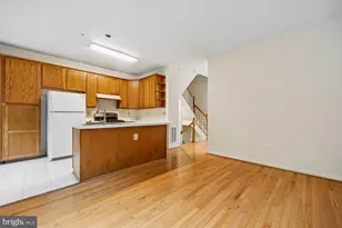 12031 Panthers Ridge Dr, Germantown, MD 20876 - Photo 7