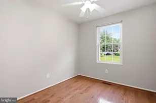 18717 Martins Landing Dr, Germantown, MD 20874 - Photo 19