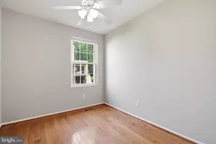 18717 Martins Landing Dr, Germantown, MD 20874 - Photo 21