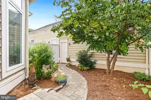 714 Ridgemont Ave, Rockville, MD 20850 - Photo 27
