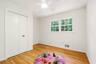 13410 Dowlais Dr, Rockville, MD 20853 - Photo 17