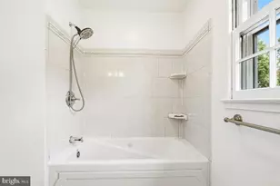 13410 Dowlais Dr, Rockville, MD 20853 - Photo 21