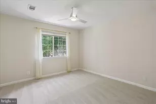 5821 Inman Park Cir, Rockville, MD 20852 - Photo 15