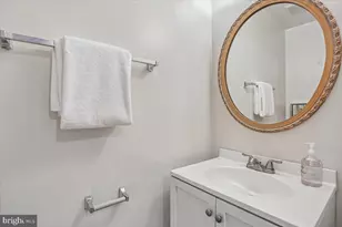 18732 Barn Swallow Terrace, Gaithersburg, MD 20879 - Photo 27