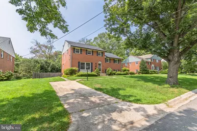 9902 Holmhurst Road, Bethesda, MD 20817 - Photo 3