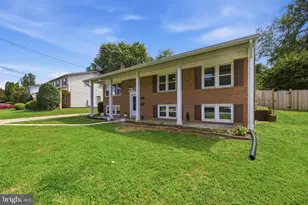 11606 Milbern, Potomac, MD 20854 - Photo 5