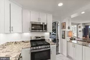 5500 Friendship Blvd, Chevy Chase, MD 20815 - Photo 11