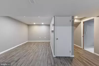 9204 Villa Drive, Bethesda, MD 20817 - Photo 27