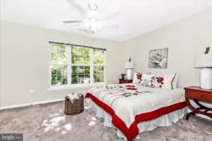 9621 Athens Pl, Gaithersburg, MD 20878 - Photo 9