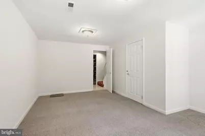 9504 Dunbrook Court, Gaithersburg, MD 20886 - Photo 17