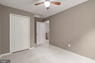 15608 Cliff Swallow Way, Rockville, MD 20853 - Photo 25