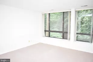 4960 Sentinel Dr, Bethesda, MD 20816 - Photo 19