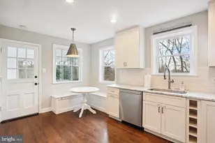7832 Fulbright Ct, Bethesda, MD 20817 - Photo 11