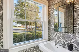 7832 Fulbright Ct, Bethesda, MD 20817 - Photo 29
