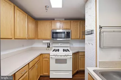 7981 Eastern Avenue #301, Silver Spring, MD 20910 - Photo 17