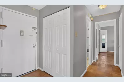 1121 University Boulevard W #613-B, Silver Spring, MD 20902 - Photo 3