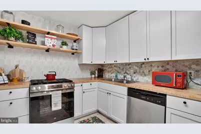 1121 University Boulevard W #613-B, Silver Spring, MD 20902 - Photo 11